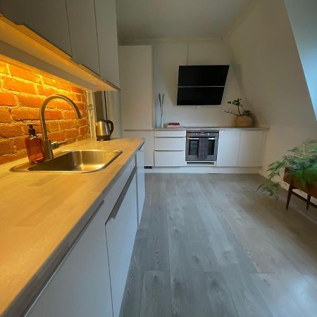 Charming Apartment In Alesund Center With Free Parking Екстер'єр фото