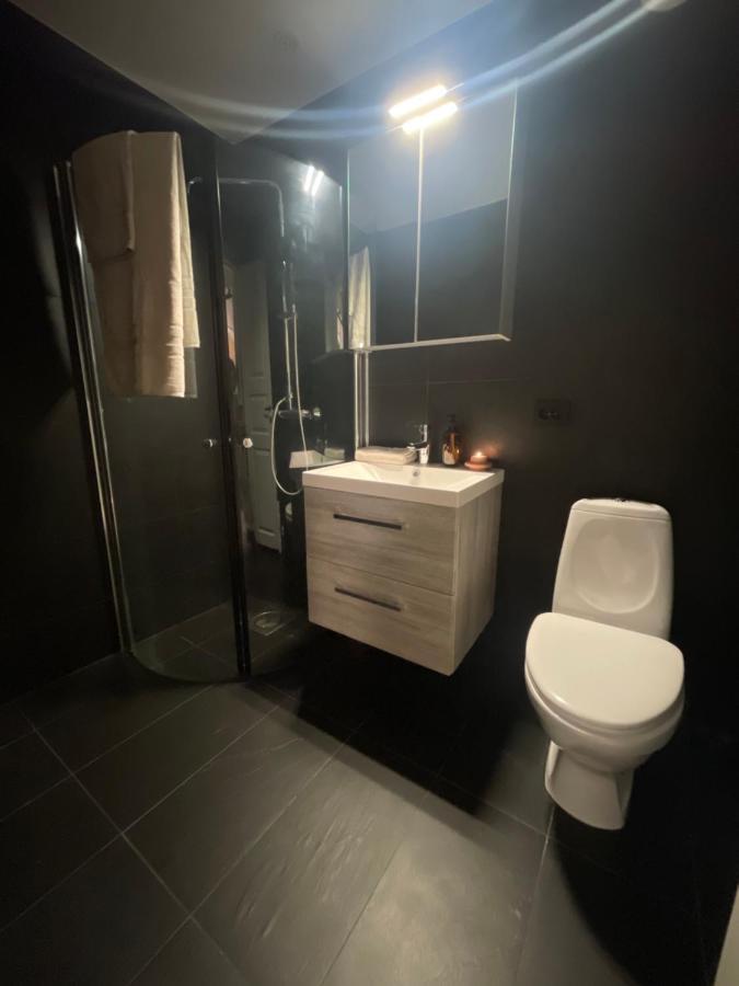 Charming Apartment In Alesund Center With Free Parking Екстер'єр фото